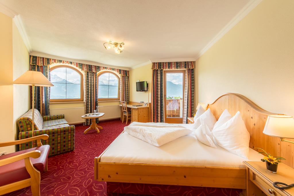 Hotel Jaegerhof Kolsassberg Kültér fotó
